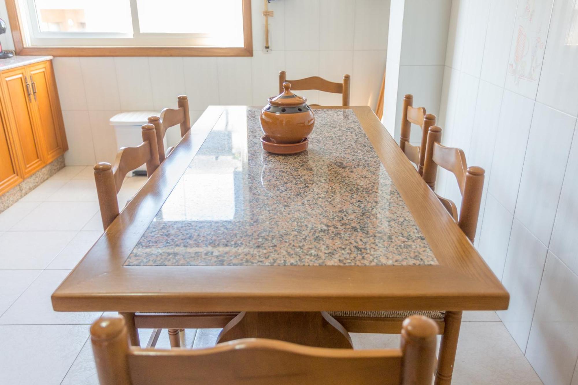 Disfruta De Melide En Este Amplio Apartamento Luaran gambar